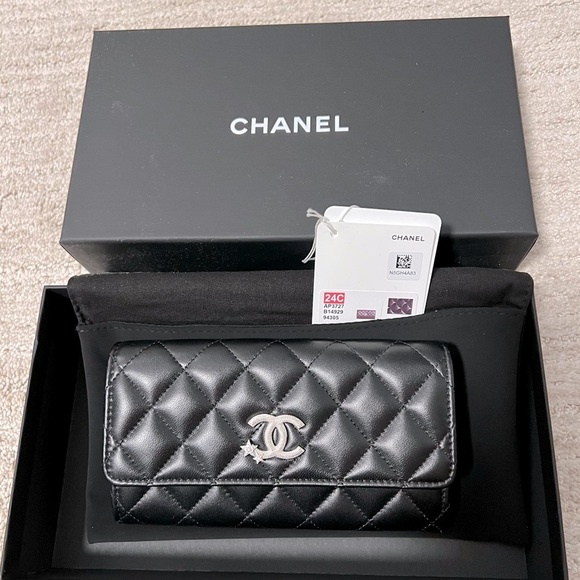 Chanel Black Leather long wallet - Picture 1 of 7